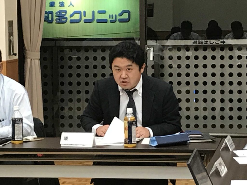 議長を務めていた池田龍一副会長は担当のため、議長を専務に預けていました。